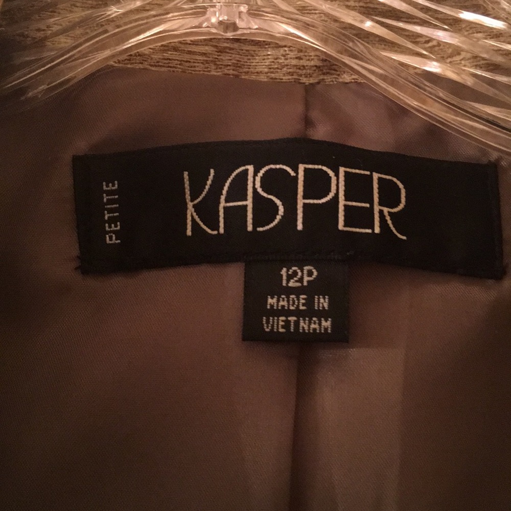 Suit - Picture 4 of 6